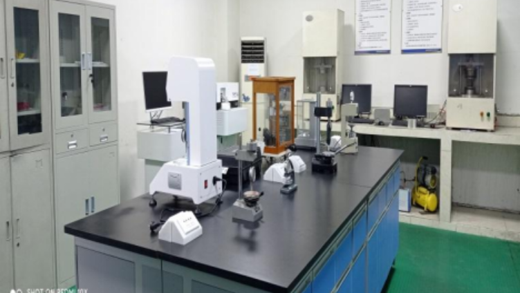 Raw material testing instrument